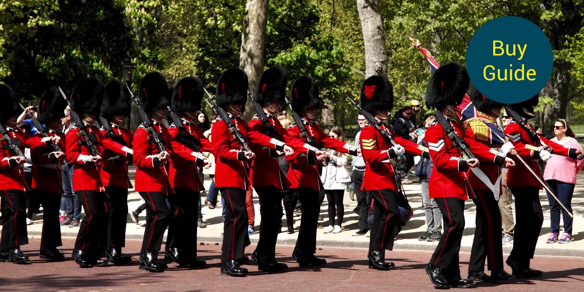 How Long Do The Guards Stand In Front Of Buckingham Palace - queens guard salary uk